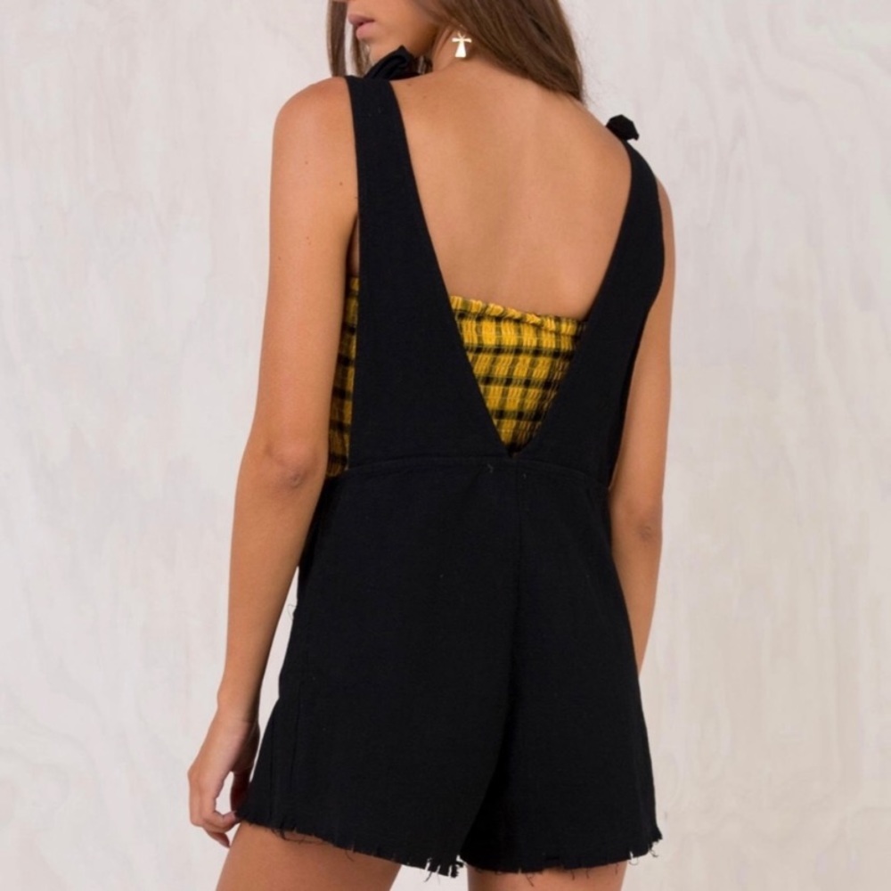 Princess Polly playsuit - Picture 2 of 5